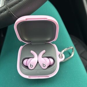 Beats Fit Pro noise cancellation